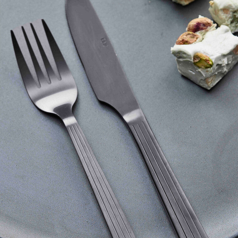 RAW bestiksæt 48 dele mat sort